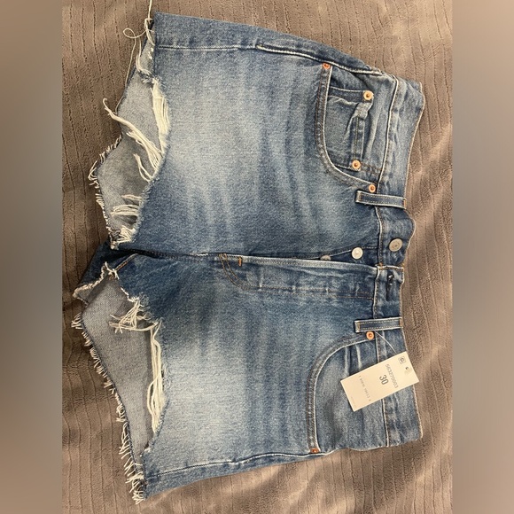 Levi’s 501 women’s shorts - Picture 1 of 2